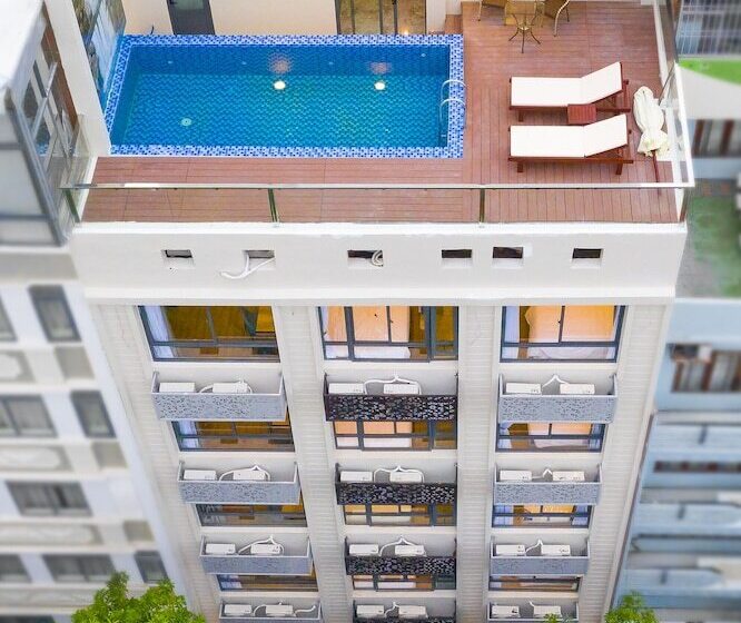 هتل Golden Lotus Central