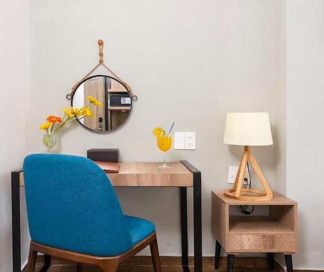 هتل Golden Lotus Central