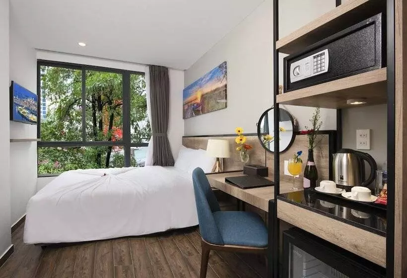 هتل Golden Lotus Central