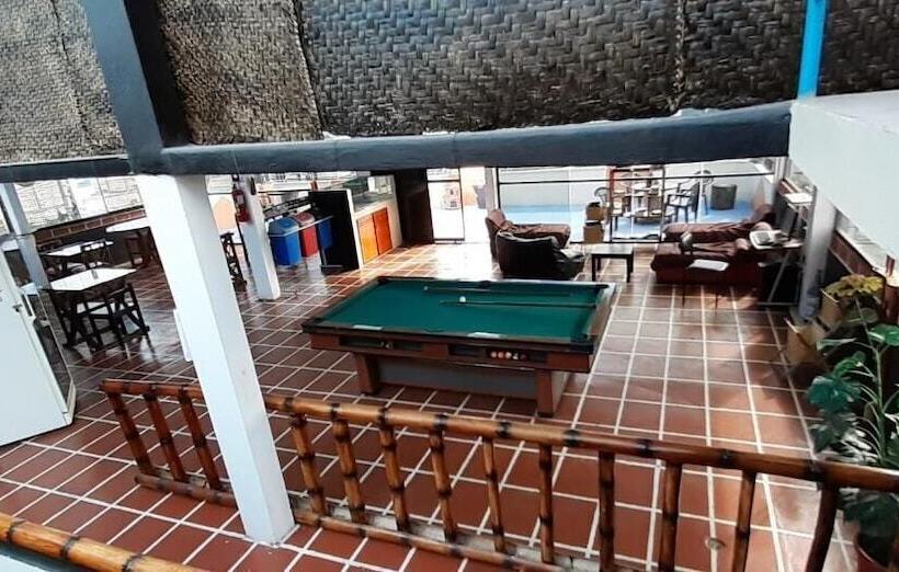 Pension Hostal Adventure Climbers