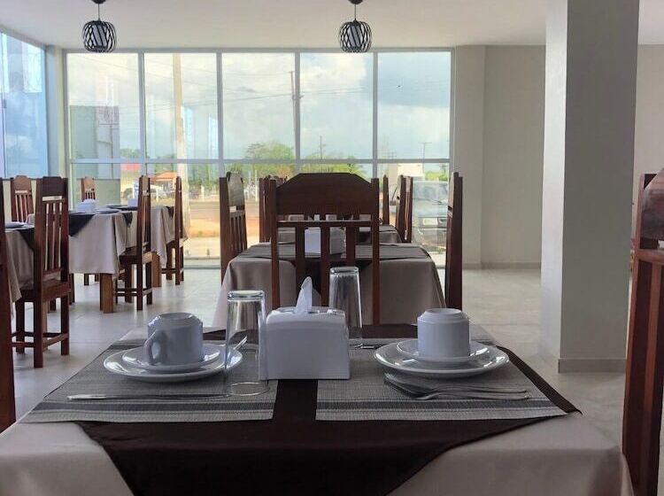 Отель Gran Parada