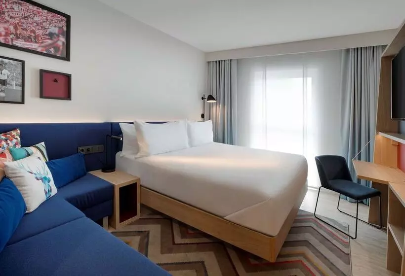 Hotelli Hampton By Hilton Kaiserslautern