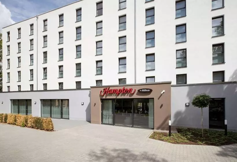 Hotelli Hampton By Hilton Kaiserslautern