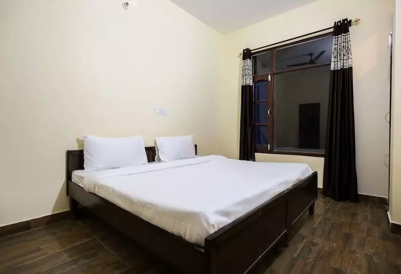 Spot On 49328 Sukh Motel