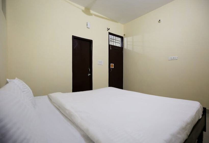 Spot On 49328 Sukh Motel