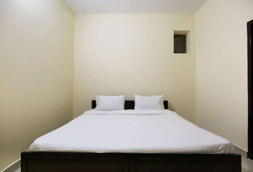 Spot On 49328 Sukh Motel