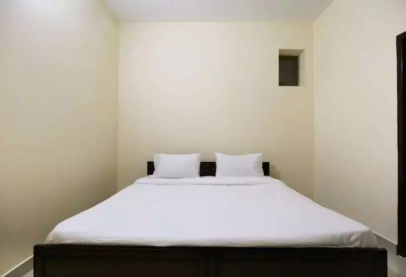 Spot On 49328 Sukh Motel