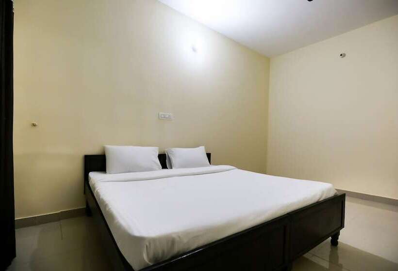 Spot On 49328 Sukh Motel