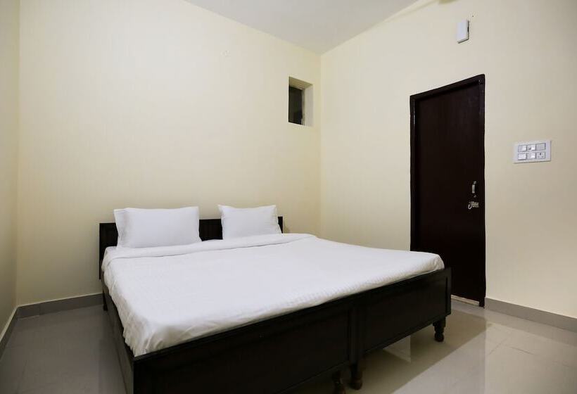 Spot On 49328 Sukh Motel