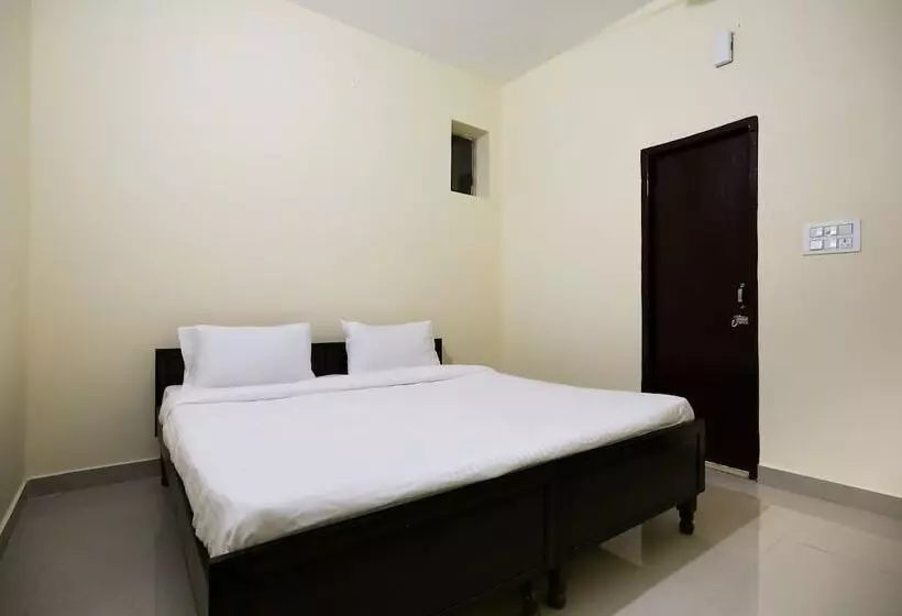 Spot On 49328 Sukh Motel