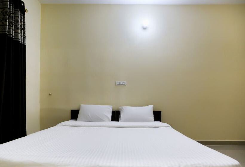 Spot On 49328 Sukh Motel