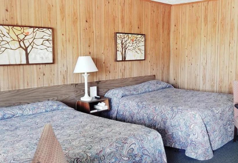 Tanglewood Motel And Log Cabins