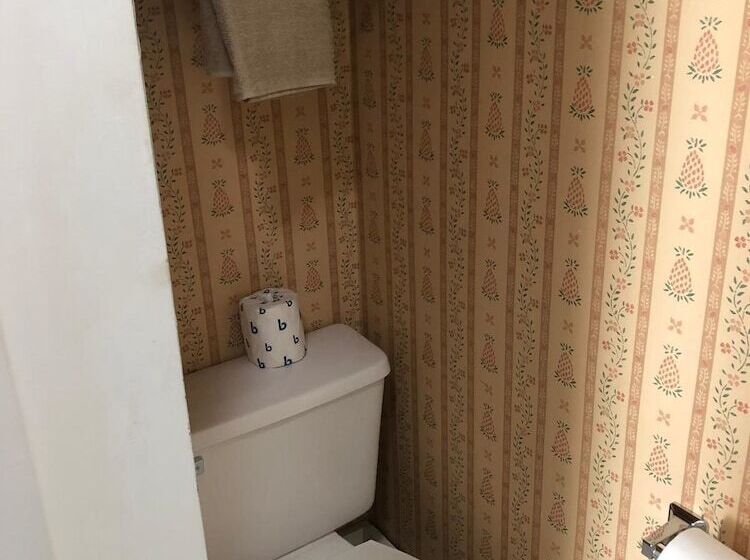 ユースホステル Reynolds House Inn