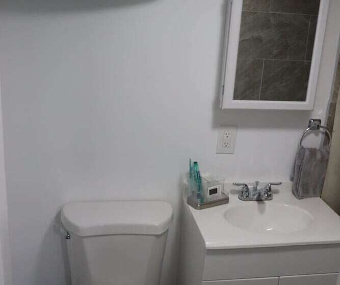 ユースホステル Reynolds House Inn