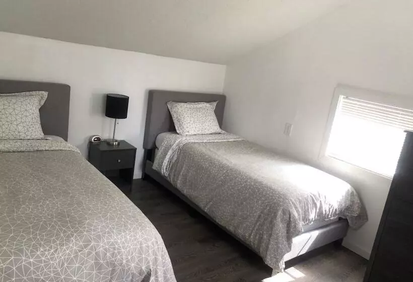 Retkeilymaja Reynolds House Inn