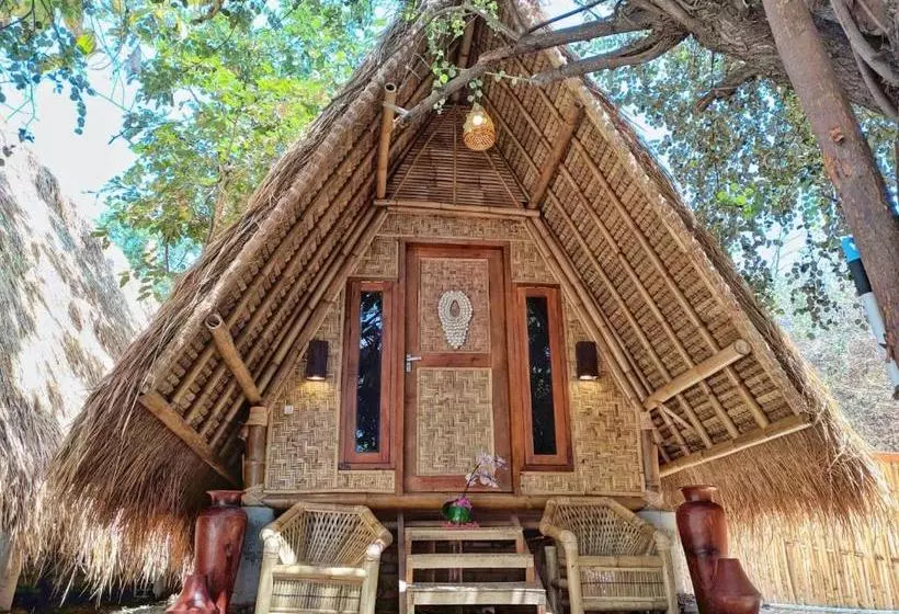 ホテル Gili Kampoeng