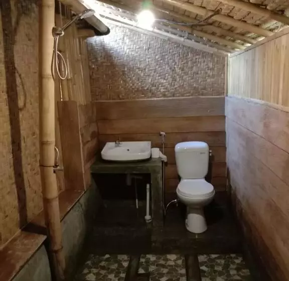 ホテル Gili Kampoeng