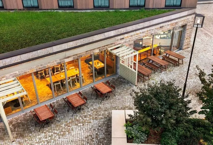 ホテル Vienna House By Wyndham Mq Kronberg