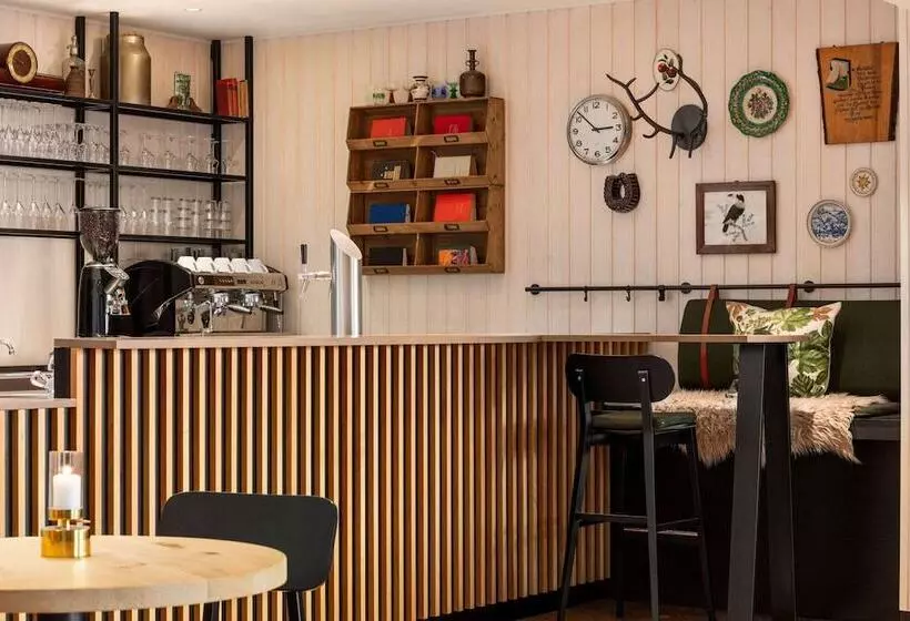 ホテル Vienna House By Wyndham Mq Kronberg