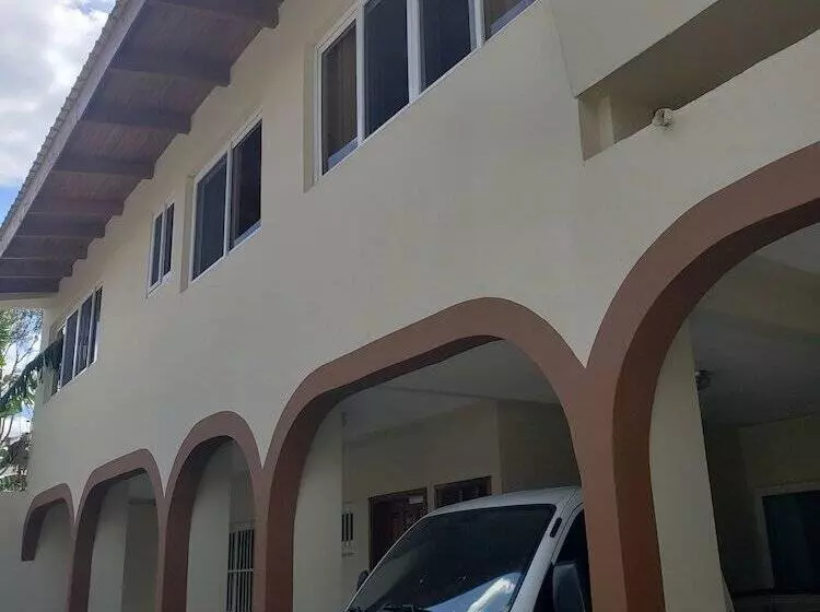 تختخواب و صبحانه Portal Los Castaños