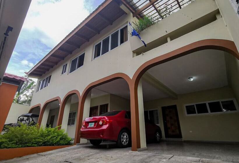 تختخواب و صبحانه Portal Los Castaños