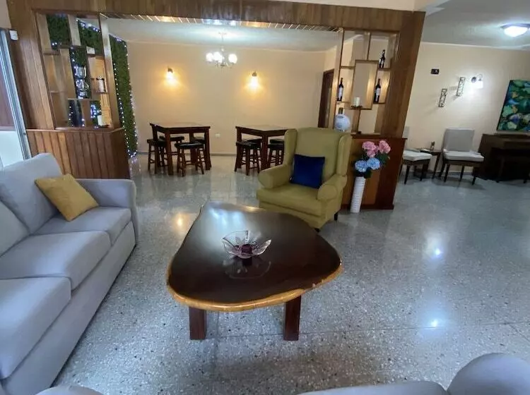 تختخواب و صبحانه Portal Los Castaños