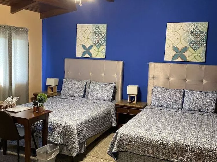 تختخواب و صبحانه Portal Los Castaños