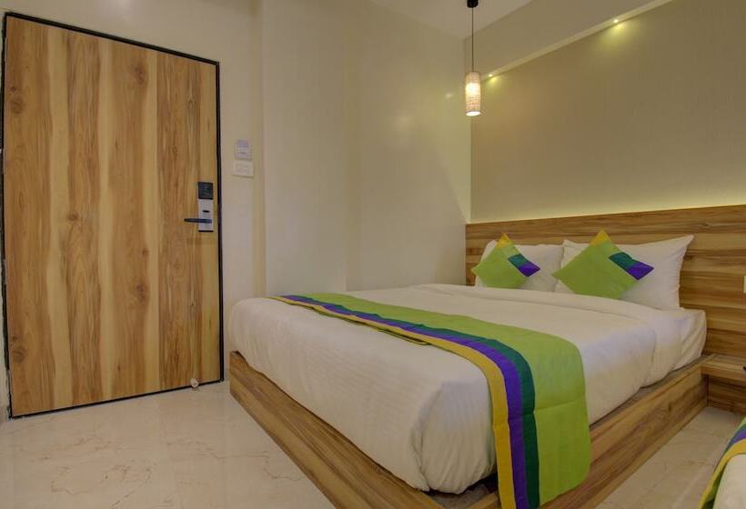 هتل Amisha International