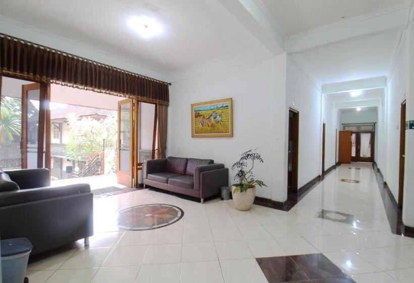 Sinergi Hotel Tretes