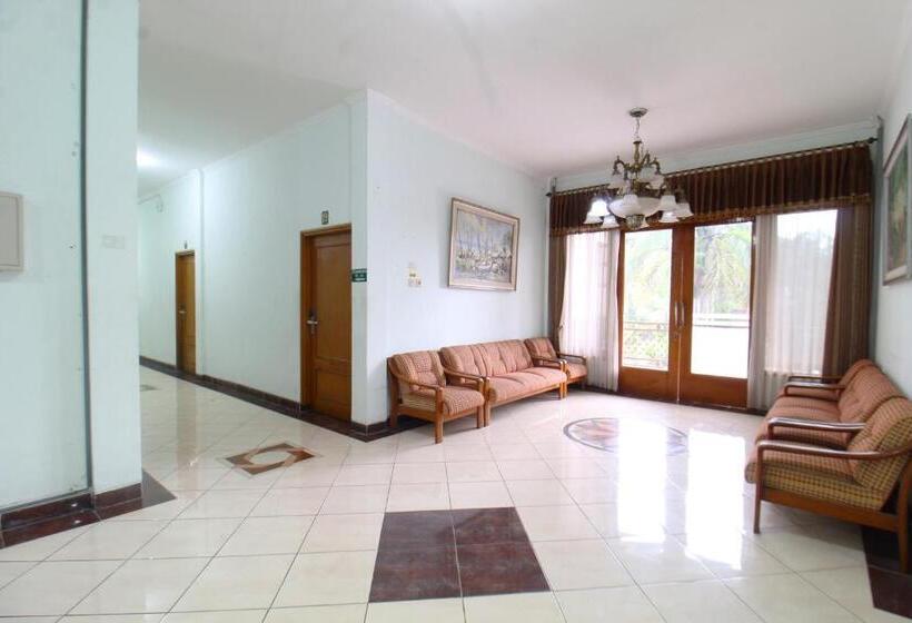 Sinergi Hotel Tretes