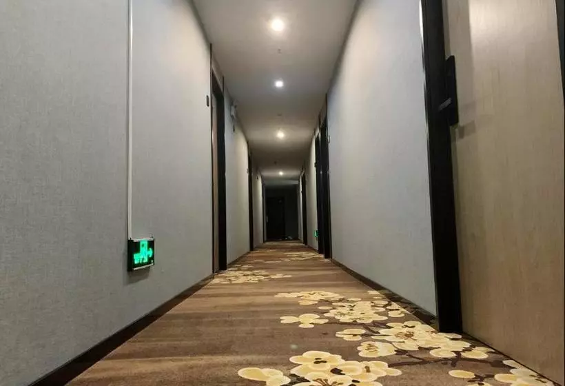 Hotelli Shao Xing Balaton