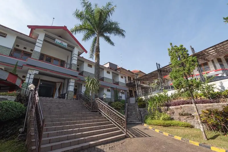 Sinergi Hotel Tretes