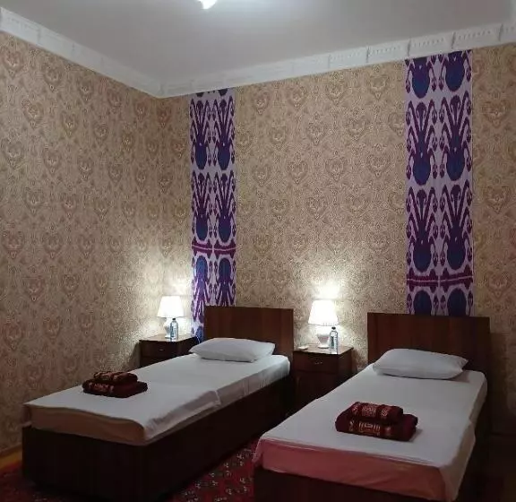 تختخواب و صبحانه Khiva Bibimariyam