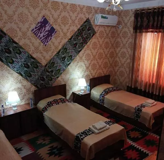 تختخواب و صبحانه Khiva Bibimariyam