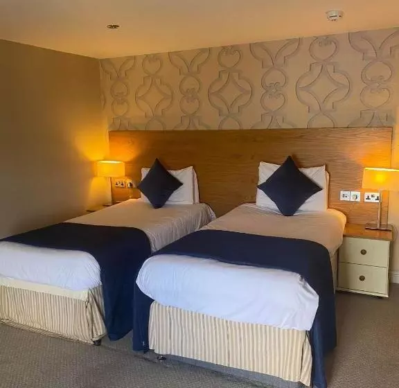 Hotelli Garddfon Inn