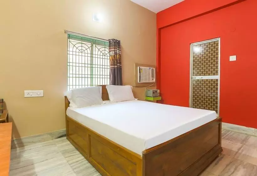 ホテル Spot On 38541 Nirmalya S Maharaja