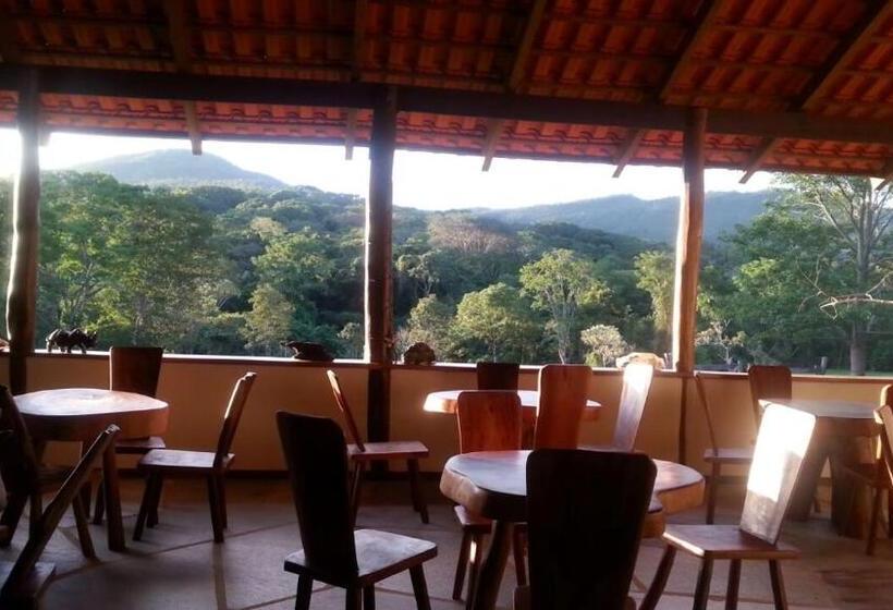 پانسیون Pouso Divino Dos Pireneus