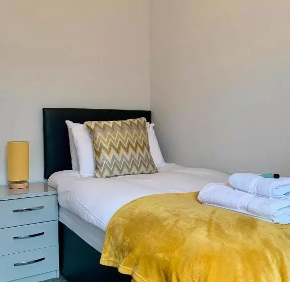 Majatalo Smugglers Rest Bed & Breakfast