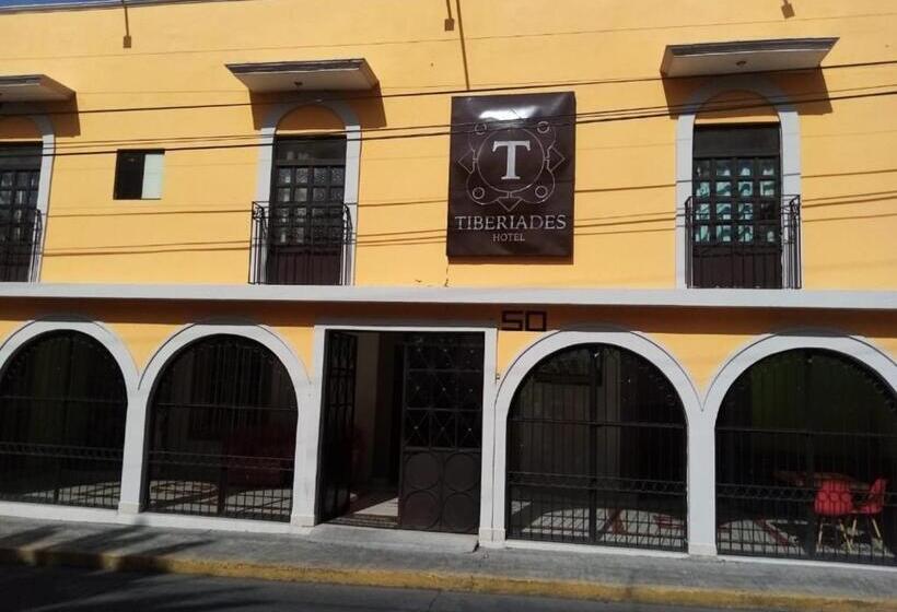 ホテル Tiberiades