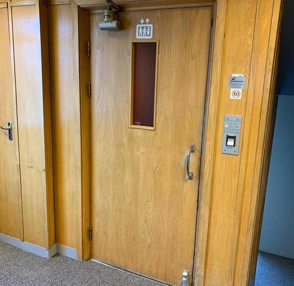 پانسیون ármuli Guest House