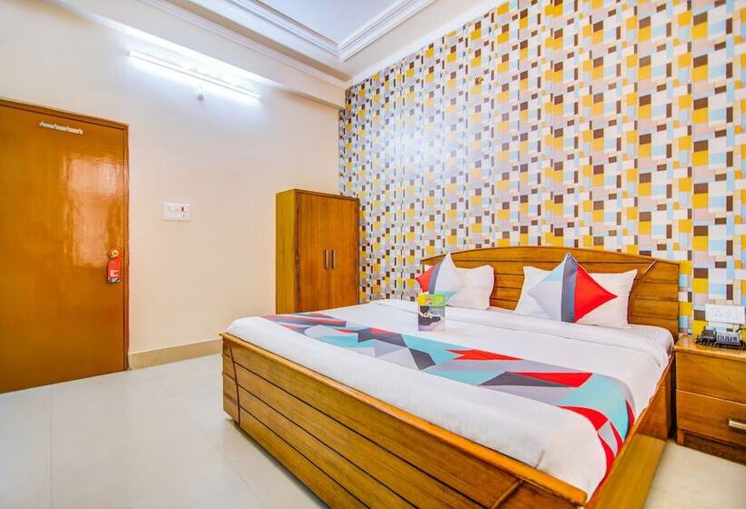 Fabhotel Gomti