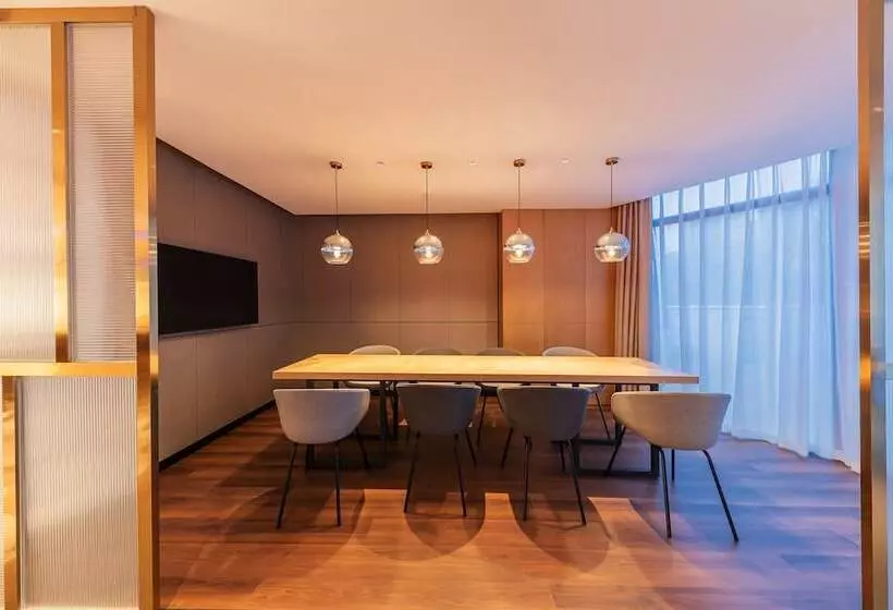 ホテル Holiday Inn Express Yichang Riverside By Ihg