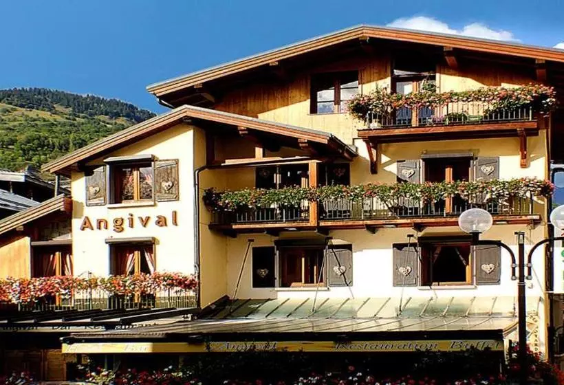 Hotelli Hôtel Restaurant Angival   Chambres Et Appartement