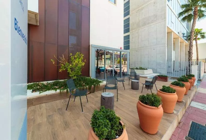 هتل Ibis Budget Huerta De Murcia