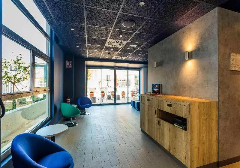 هتل Ibis Budget Huerta De Murcia