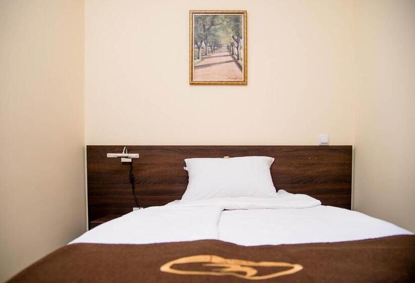 هتل Santa Villa & Restaurant