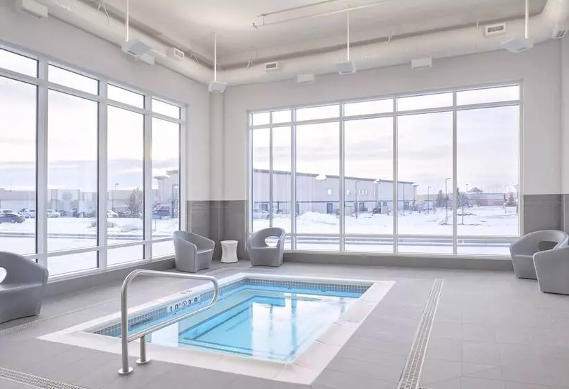 ホテル Towneplace Suites By Marriott Medicine Hat