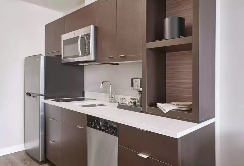 ホテル Towneplace Suites By Marriott Medicine Hat