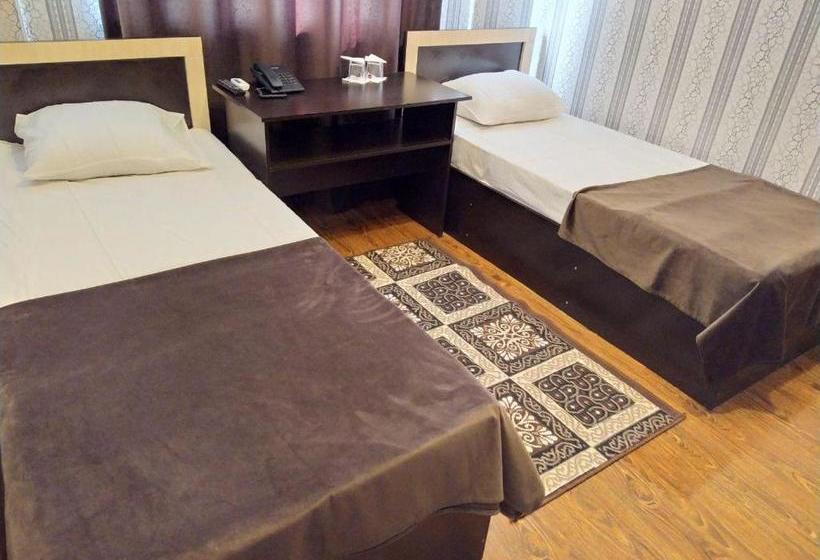 فندق Umar Near Khiva Train Station, Close To Old City Ichan Qala