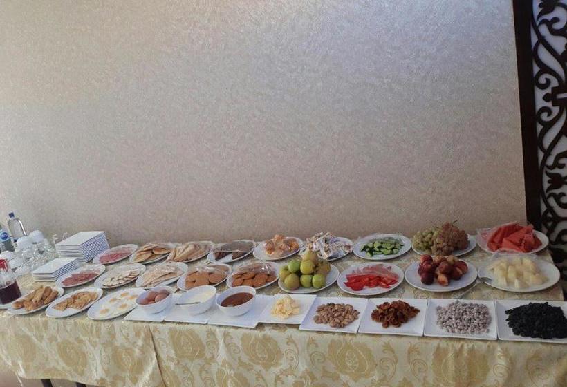 فندق Umar Near Khiva Train Station, Close To Old City Ichan Qala